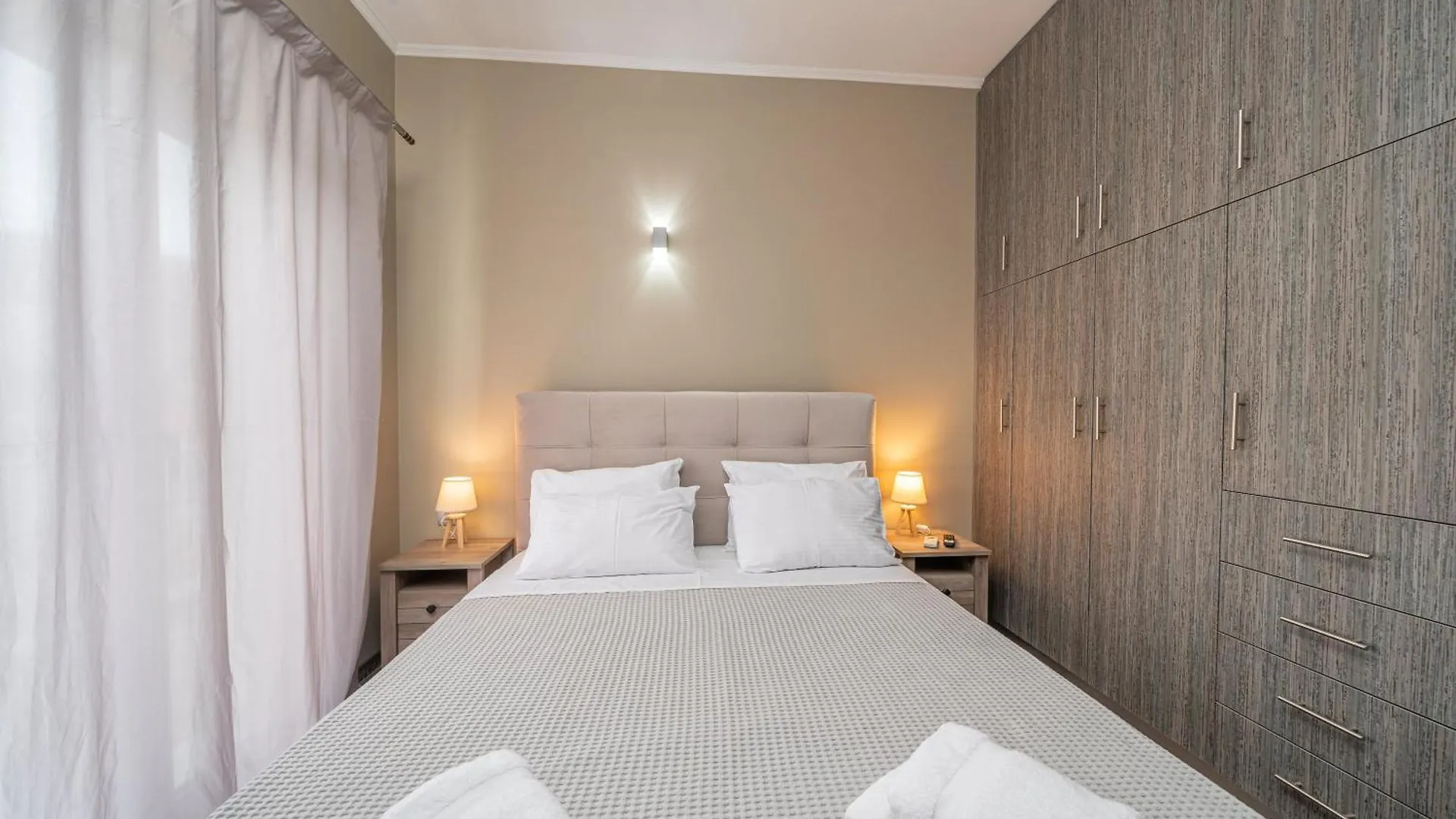 Nicolis Seaside Apartment Karavomylos